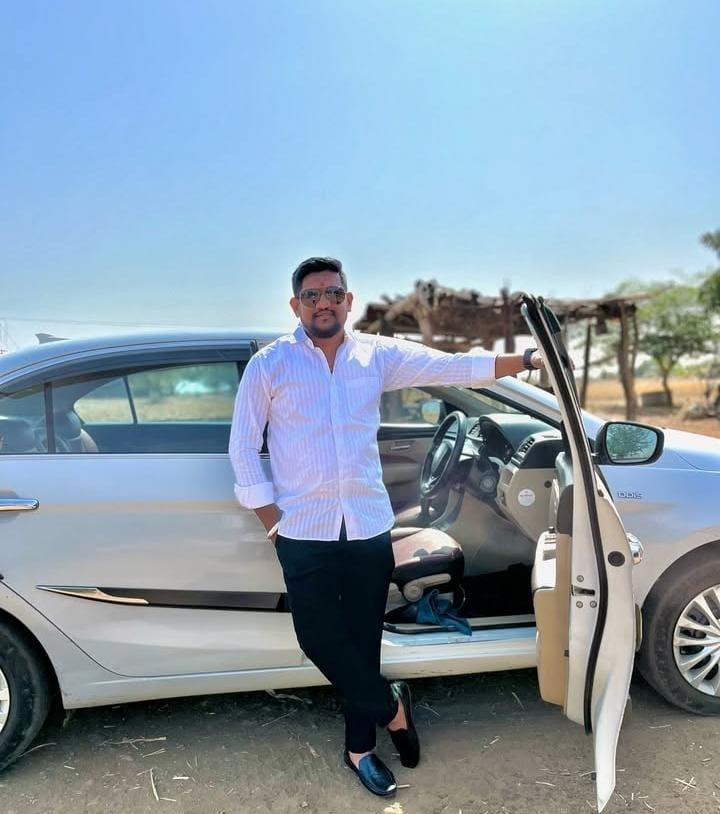 Manoj Mandrupkar - Owner of Shivraje Travels